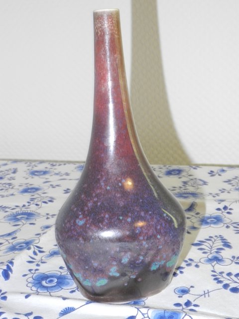 FL - Brownish Crystalline Vase