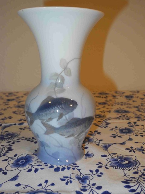 Fish Vase 1