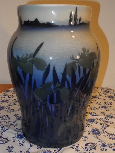 Lilly&Landscape Vase
