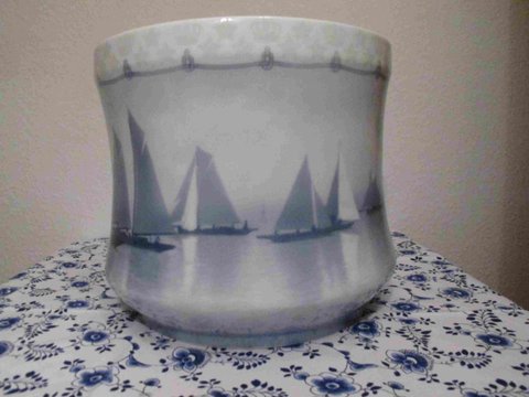 Sailship Vase