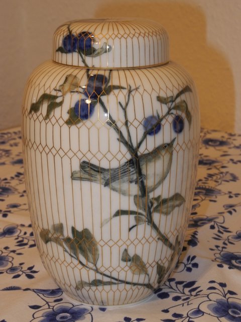 AS - Bid Cage Vase