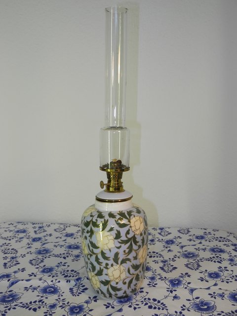 AS - Early Oil lamp