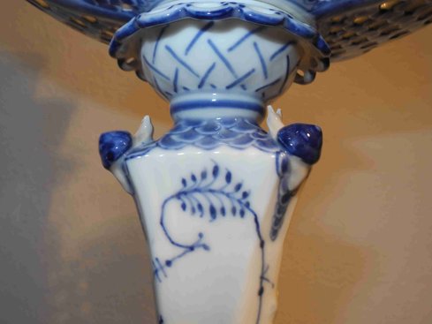 Blue Fluted Full Lace Candle Holder