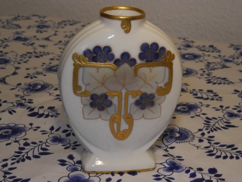 Art Nouveau Vase 