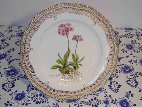 Flora Danica Flower Plate