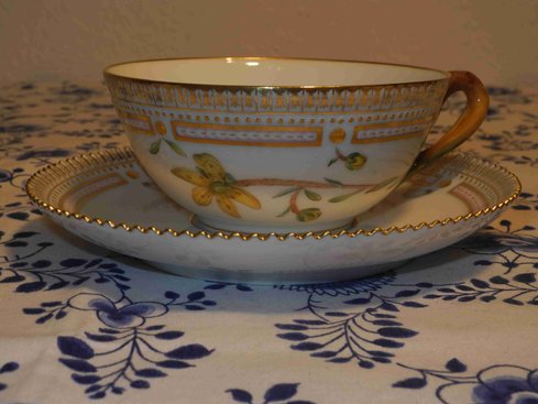 Flora Danica Tea Cup