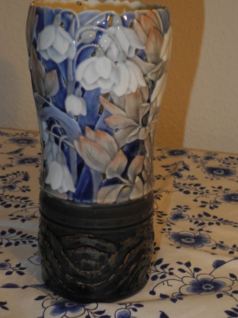 FG - Bell Flower Vase