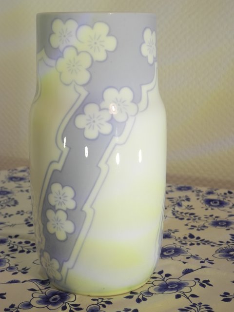 Art nouveau Vase