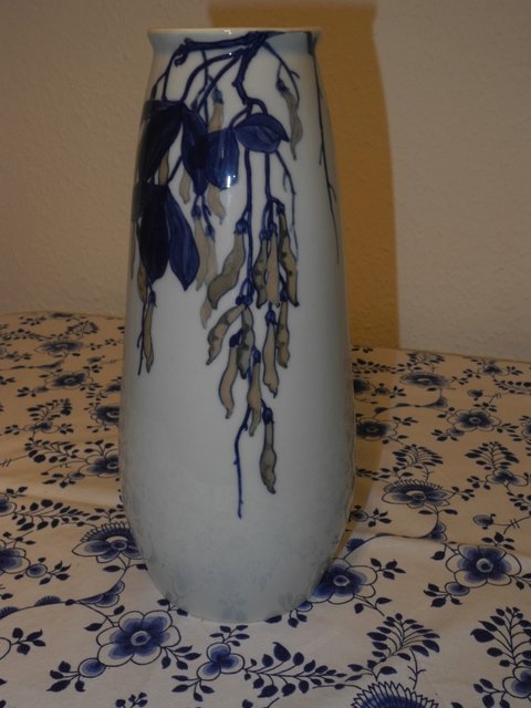 Oluf Jensen Maple Vase