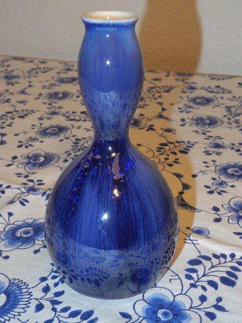 PP - Crystalline Vase