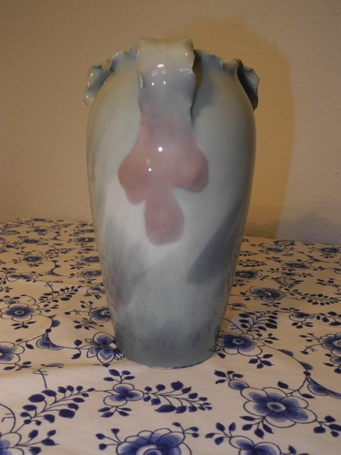 OB 3 Handled Seaweed vase