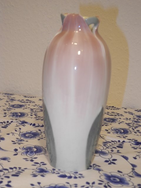 KL - Flowering Vase