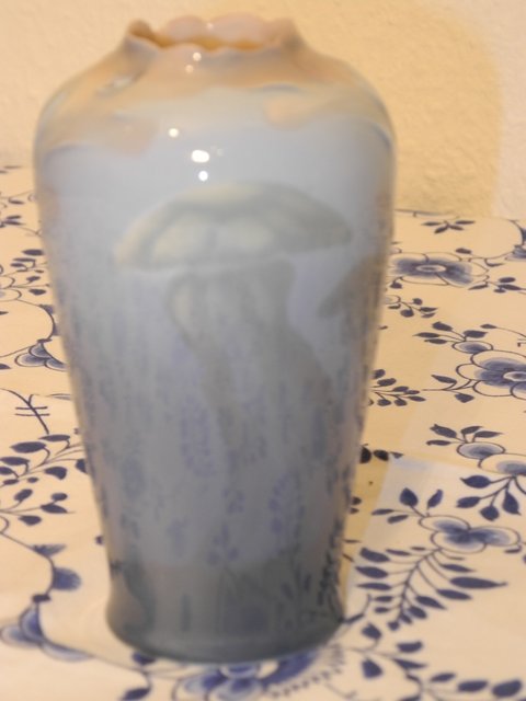 RR - Medusa vase