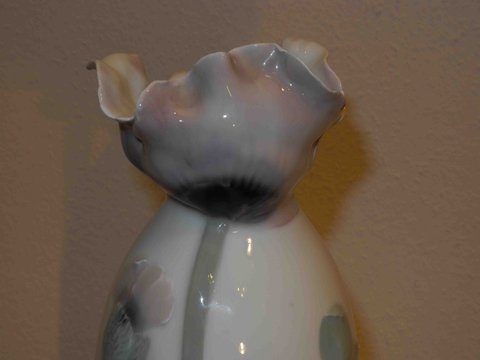 Poppy Vase Lamp