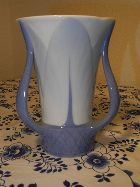 Crocus vase