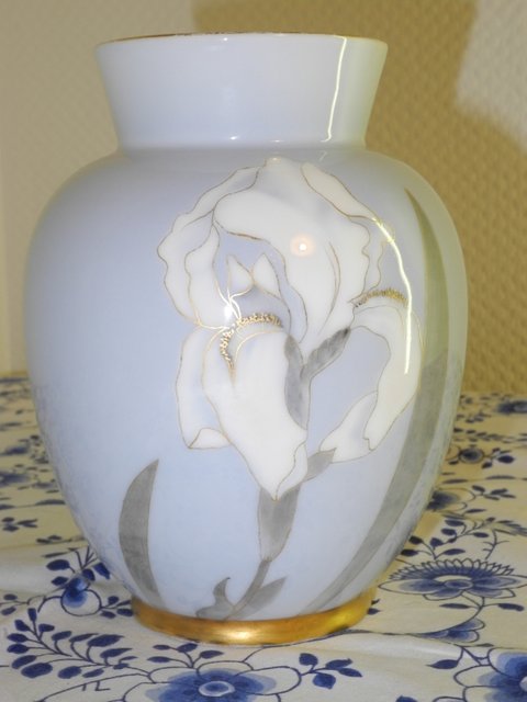 Early RC Art Nouveau Vase