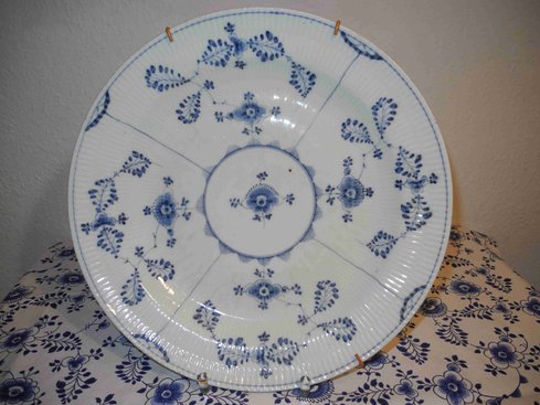 Blue Fluted Old Plate