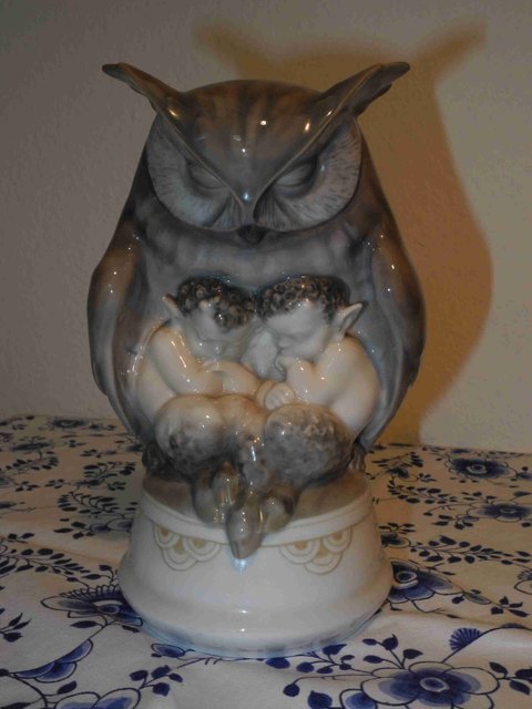 Owl with faun children