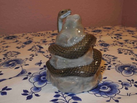 Snake Annual Figurine 2013