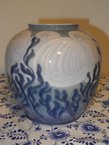 SH - Seaweed and Snail vase