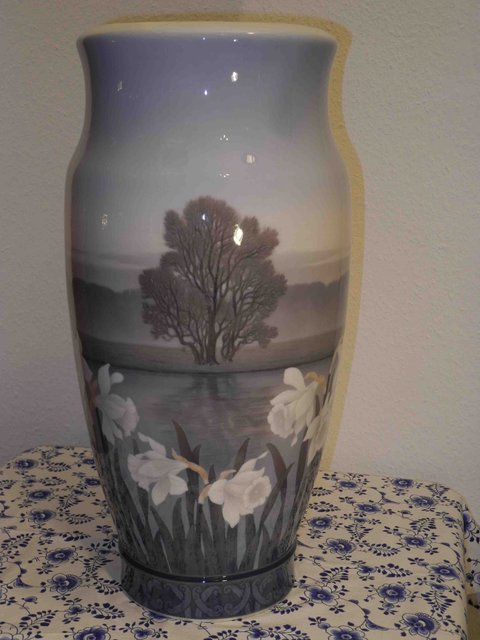 Landscape Vase with flowers