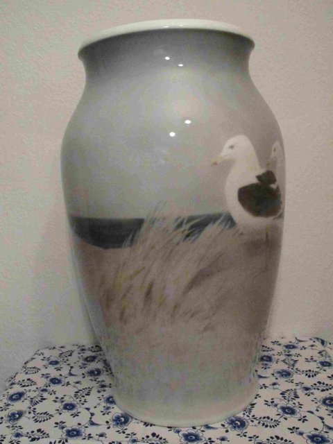 Seagull Vase