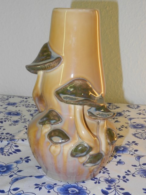 Running glaze mushroom vase